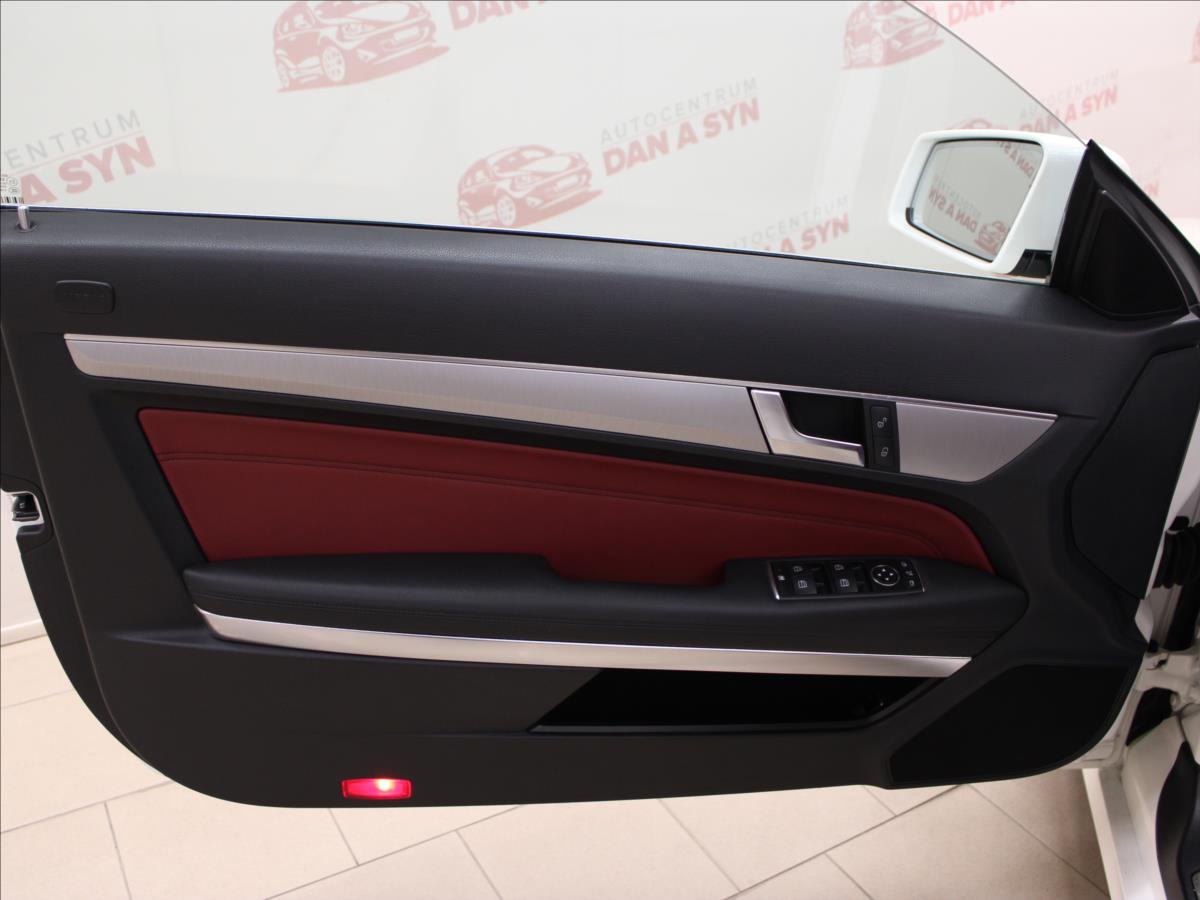 mercedes-benz-tridy-e-3-0-e-350cdi-cabrio-top - 9