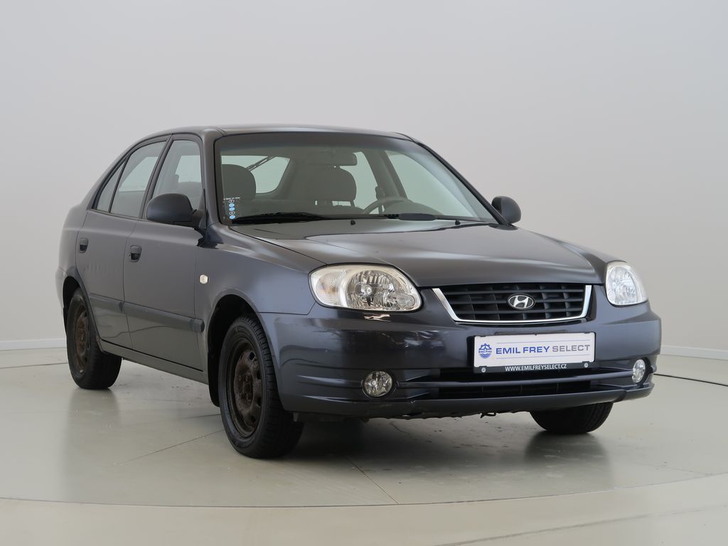hyundai-accent-1-3i-63kw-man-cz-ac - 2