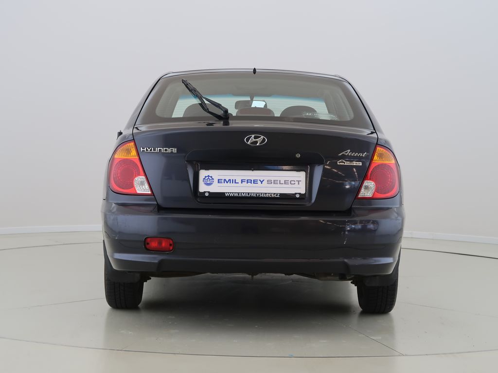 hyundai-accent-1-3i-63kw-man-cz-ac - 5