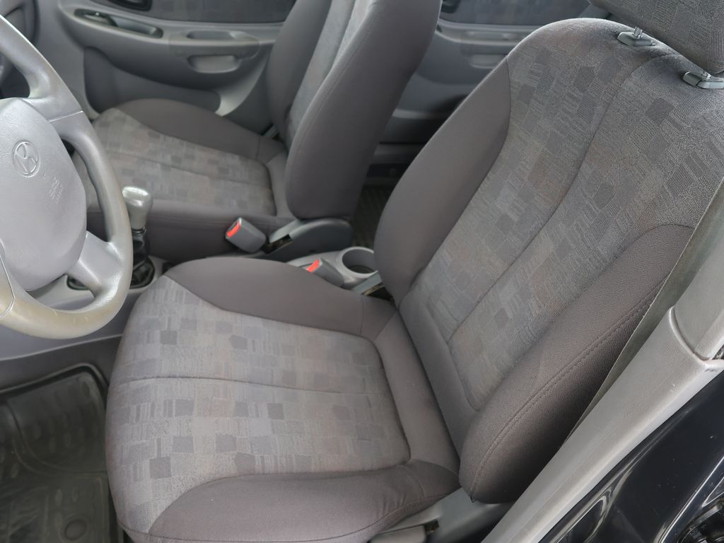 hyundai-accent-1-3i-63kw-man-cz-ac - 8