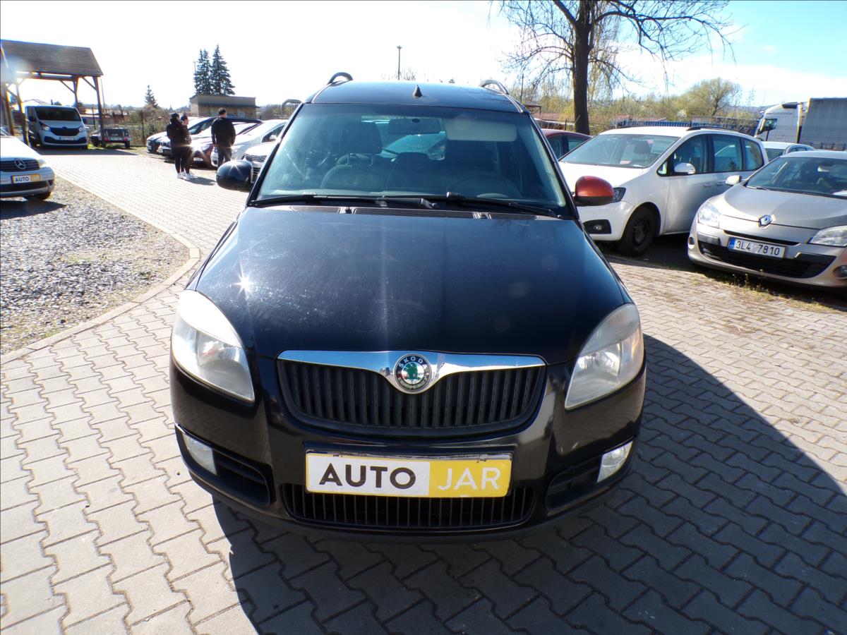 skoda-roomster-1-4-16v-scout - 2