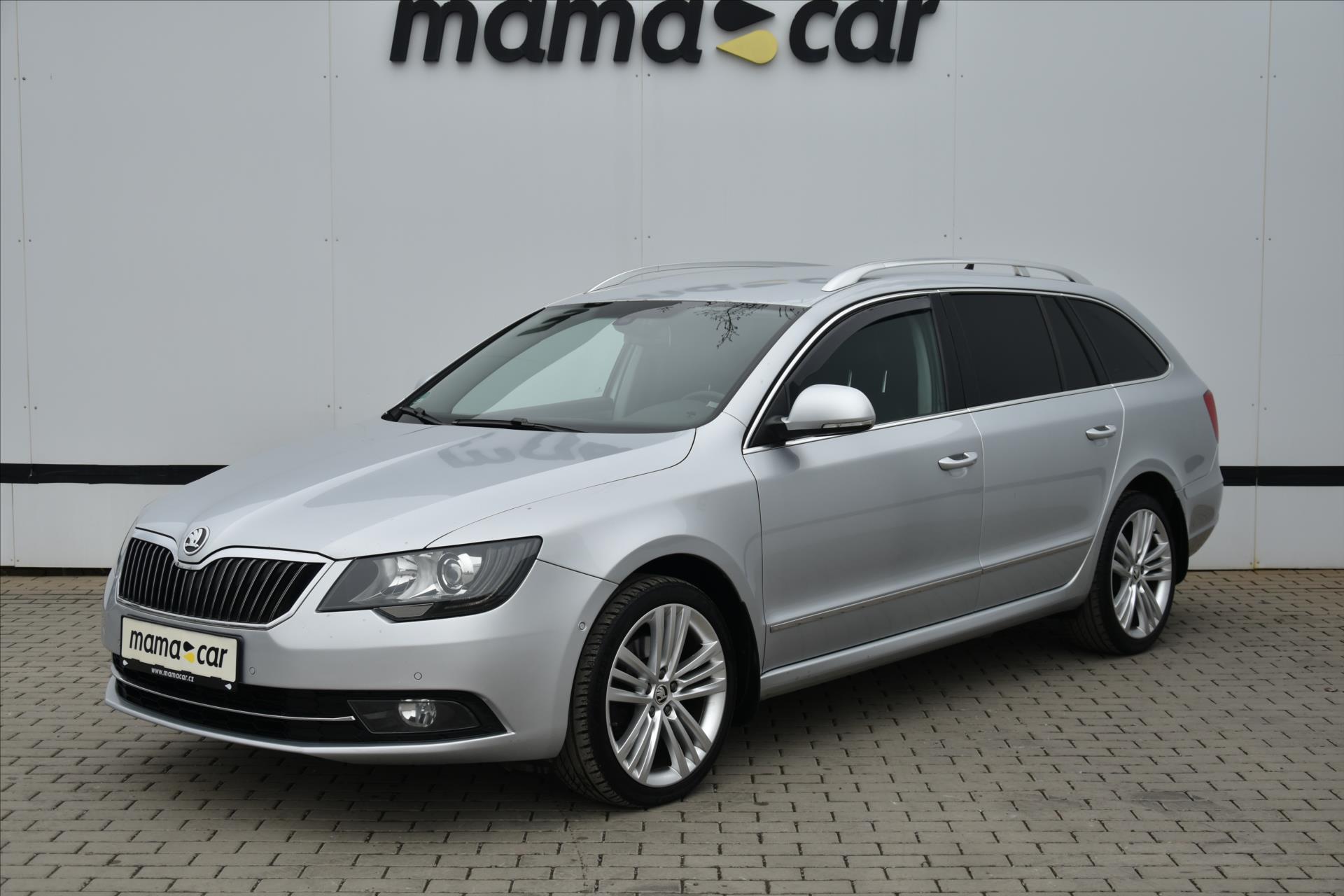 skoda-superb-2-0-tdi-125kw-4x4-elegance-cr - 2