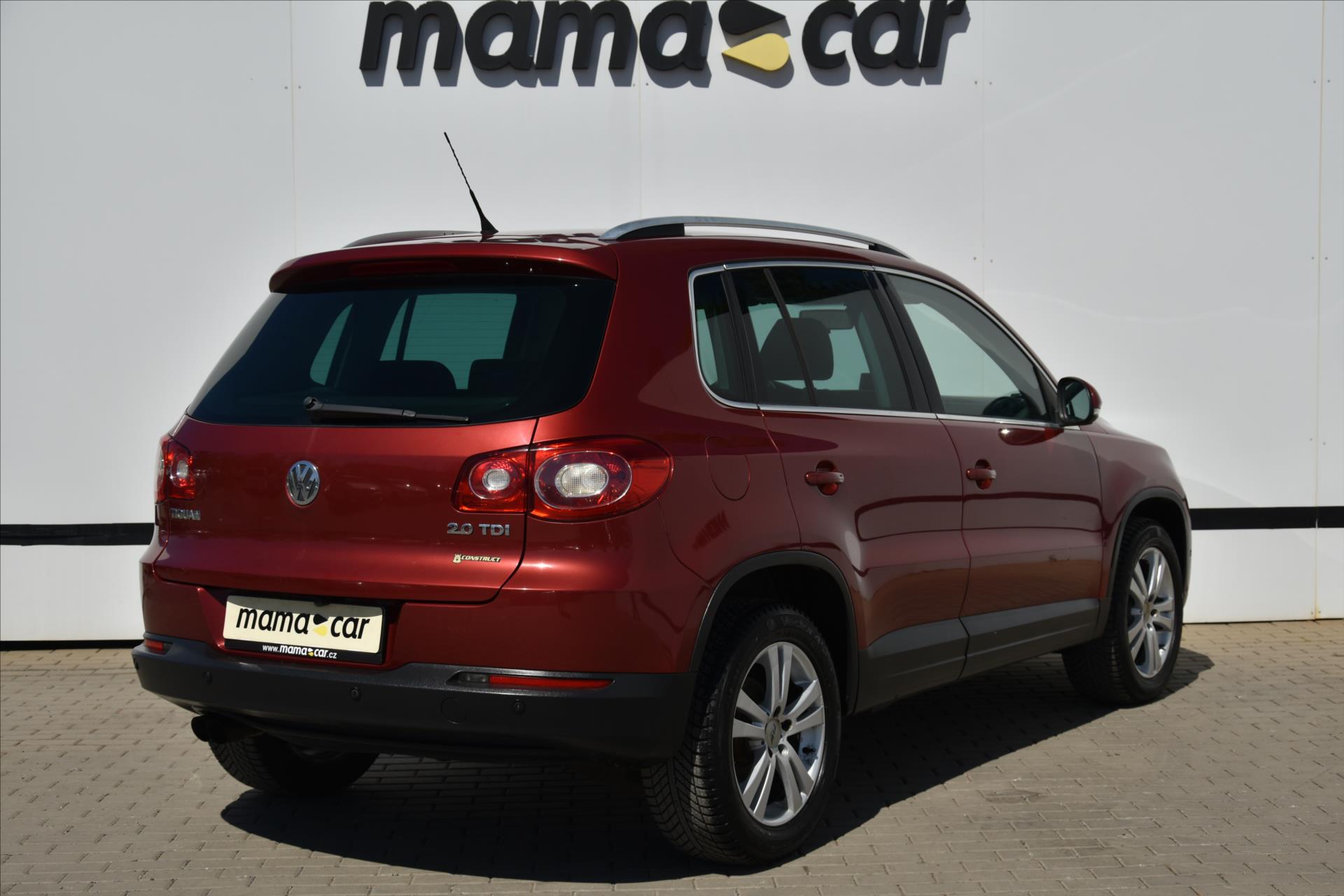 volkswagen-tiguan-2-0-tdi-103kw-dsg-4motion-cr - 6