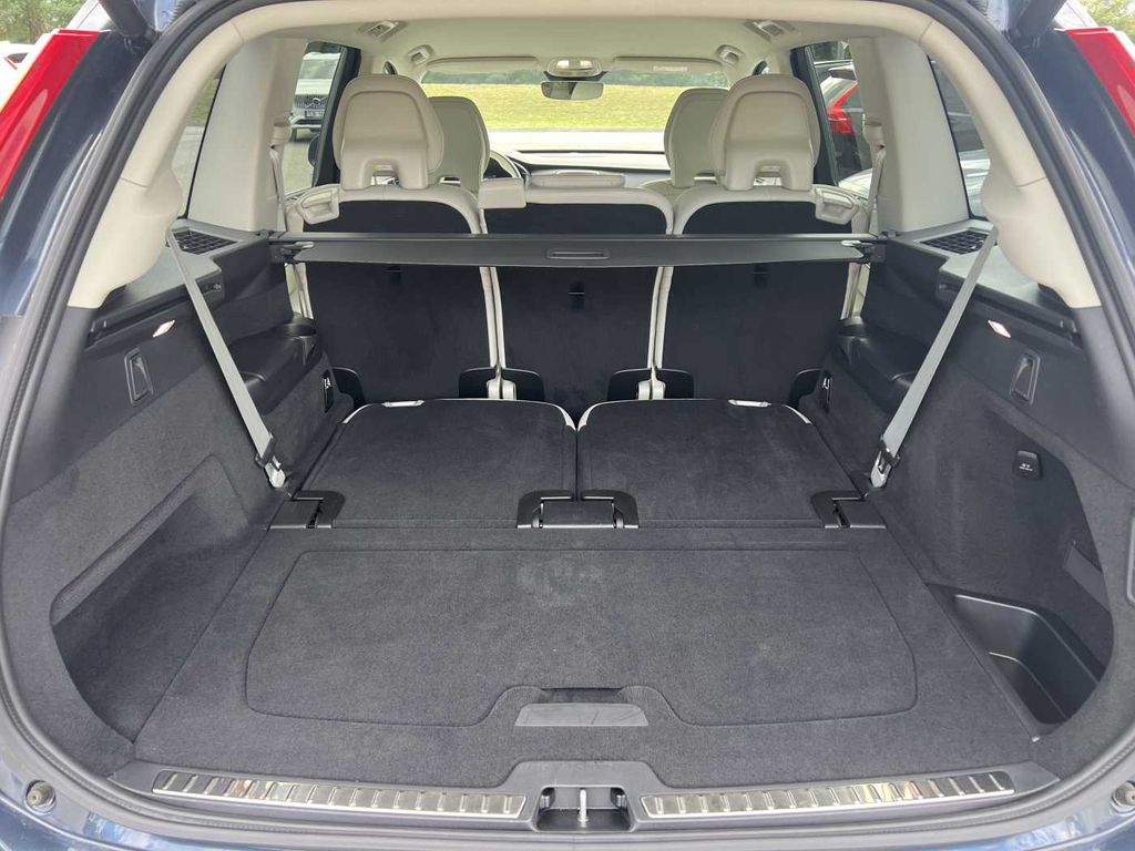volvo-xc90-plus-b5-awd-vzduch-ventilace - 7