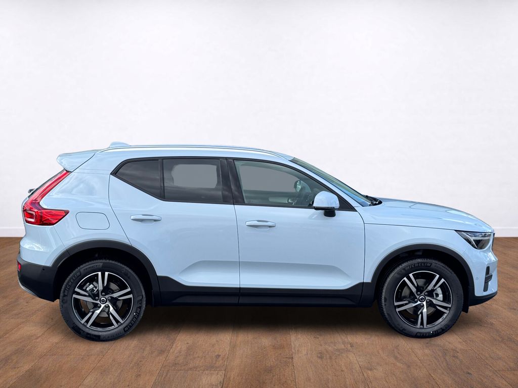 volvo-xc40-core-b3-360-full-led - 5