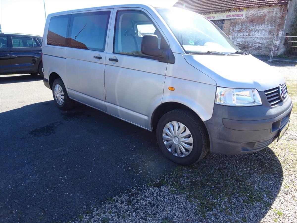 volkswagen-caravelle-2-5-tdi-96-kw-9-mist - 1