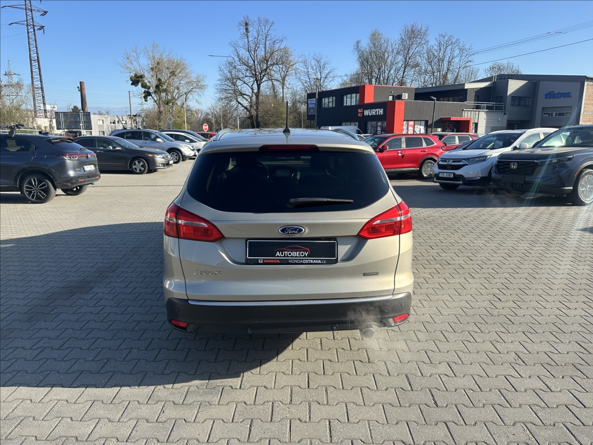 ford-focus-1-5-ecoboost-titanium - 3
