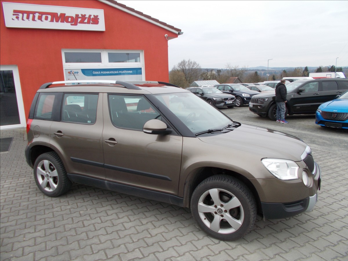 skoda-yeti-2-0-tdi-exp-cr-klima-digiklima-pekne - 7