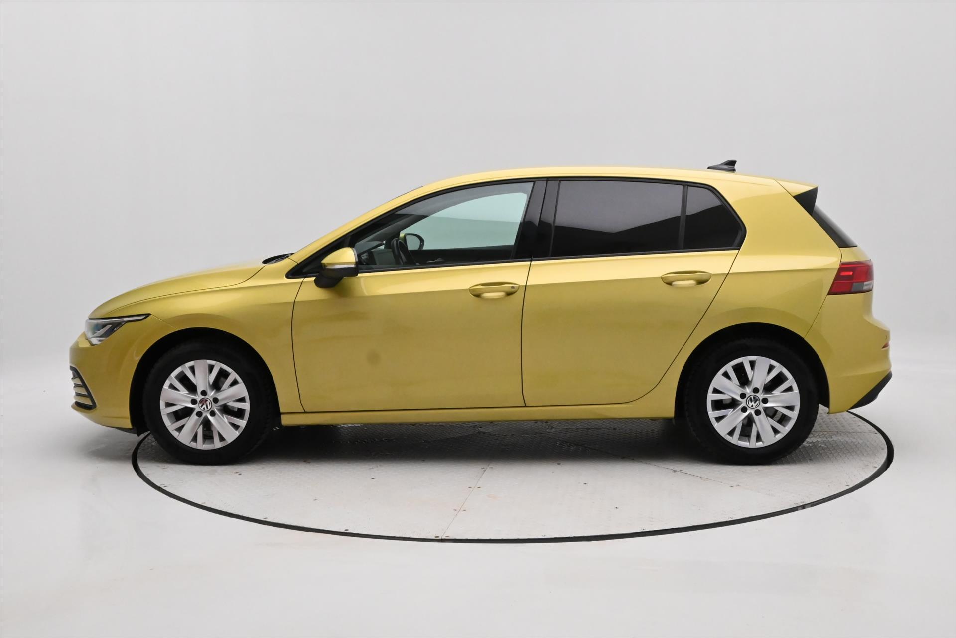 volkswagen-golf-1-0-tsi-81kw-life-zaruka-az-5-let - 7