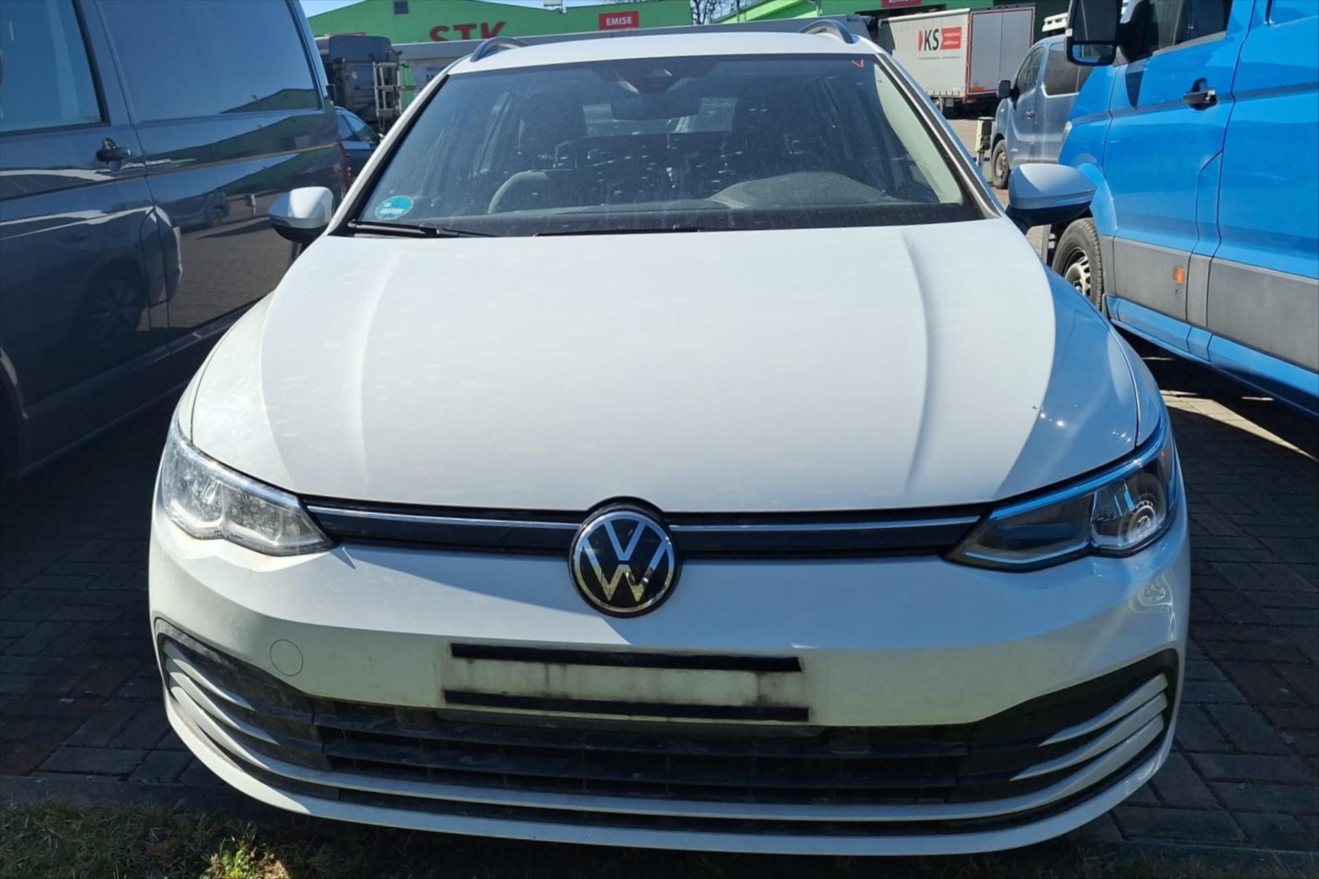 Volkswagen Golf 2,0 TDI 110 kW VŮZ PŘIPRAVUJEME K PRODEJI
