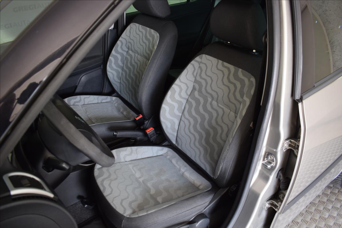 skoda-fabia-1-4-i-po-servisu-super-stav - 8