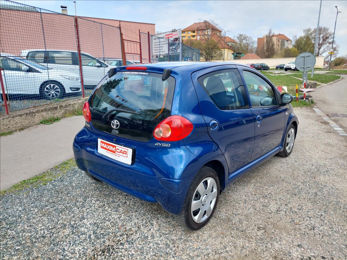 toyota-aygo-1-0-i-klima-top - 4