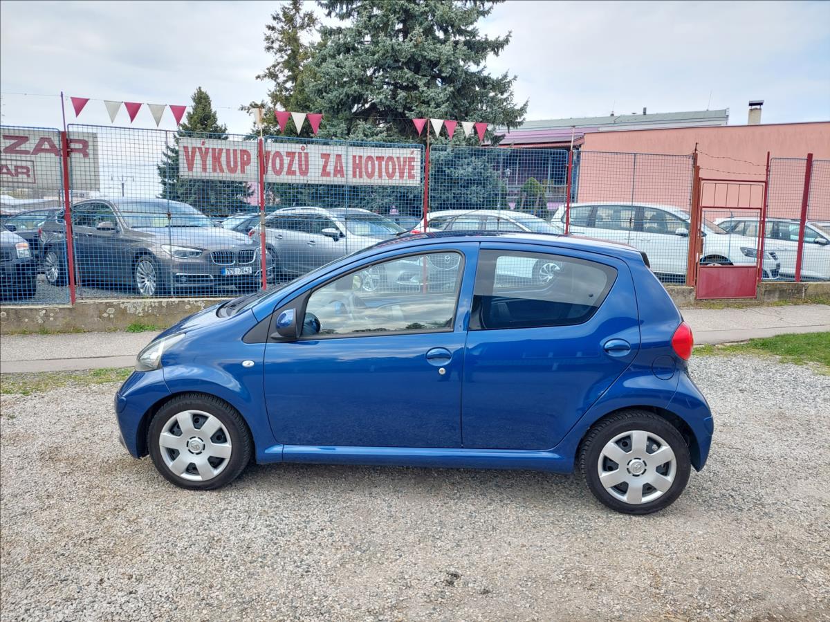 toyota-aygo-1-0-i-klima-top - 7