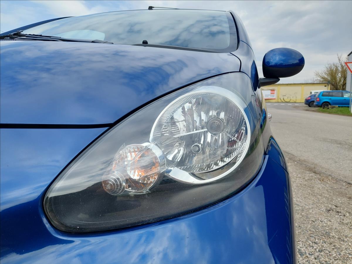 toyota-aygo-1-0-i-klima-top - 8