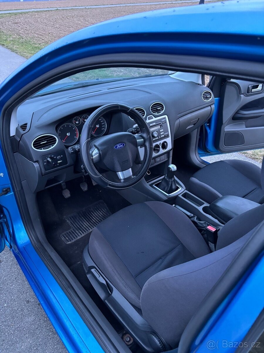 ford-focus-1-6 - 7