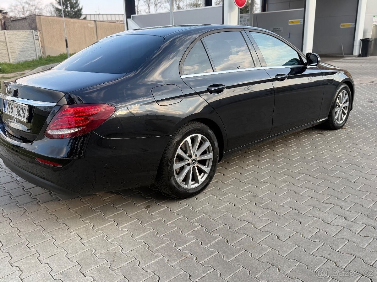 mercedes-benz-tridy-e-2-0-200 - 5