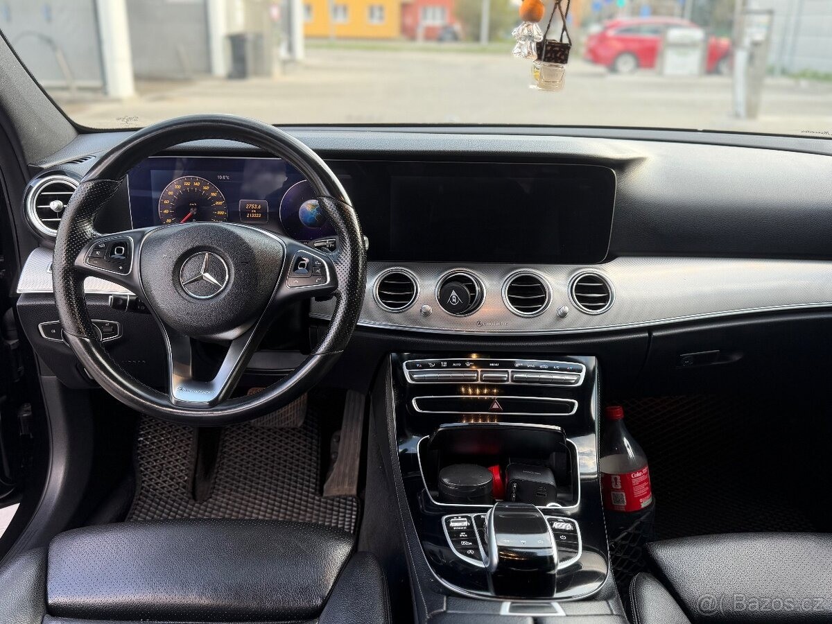 mercedes-benz-tridy-e-2-0-200 - 7