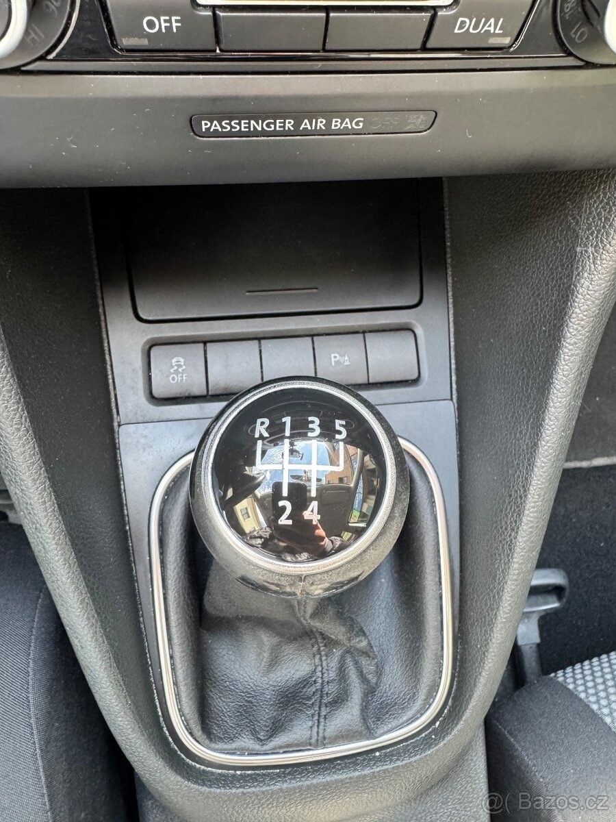 volkswagen-golf-tdi-77-kw-hatchback - 7