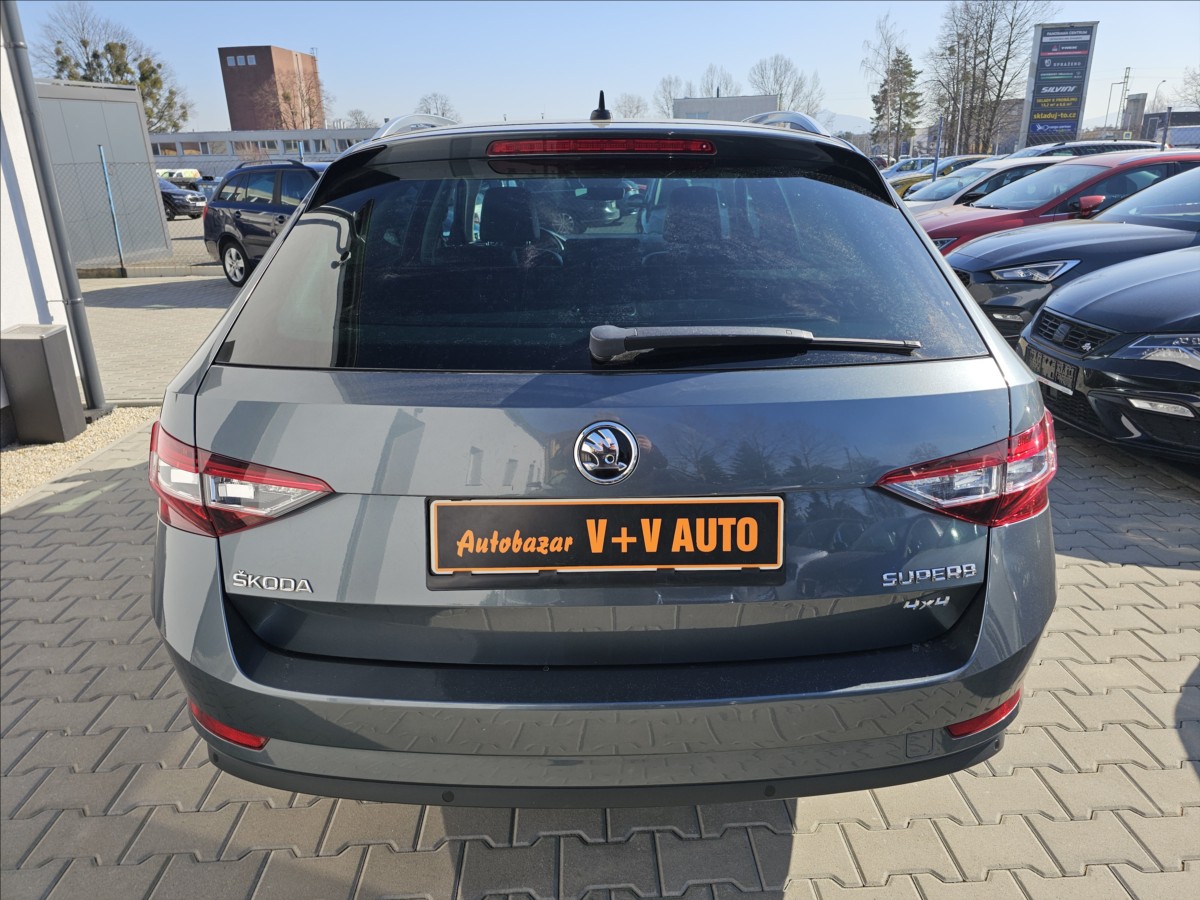 skoda-superb-3-2-0tdi-laurin-klement - 6