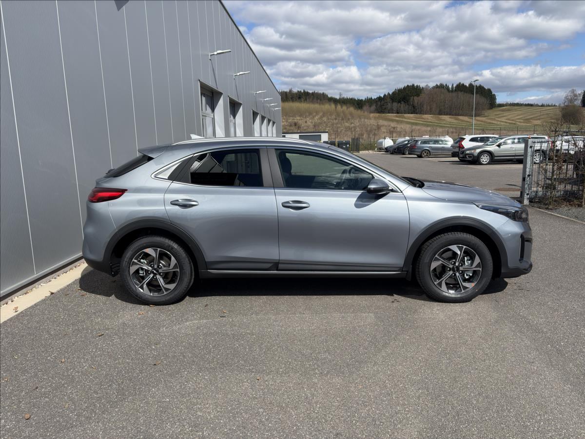 kia-xceed-1-6-t-gdi-7dct-exclusive - 4