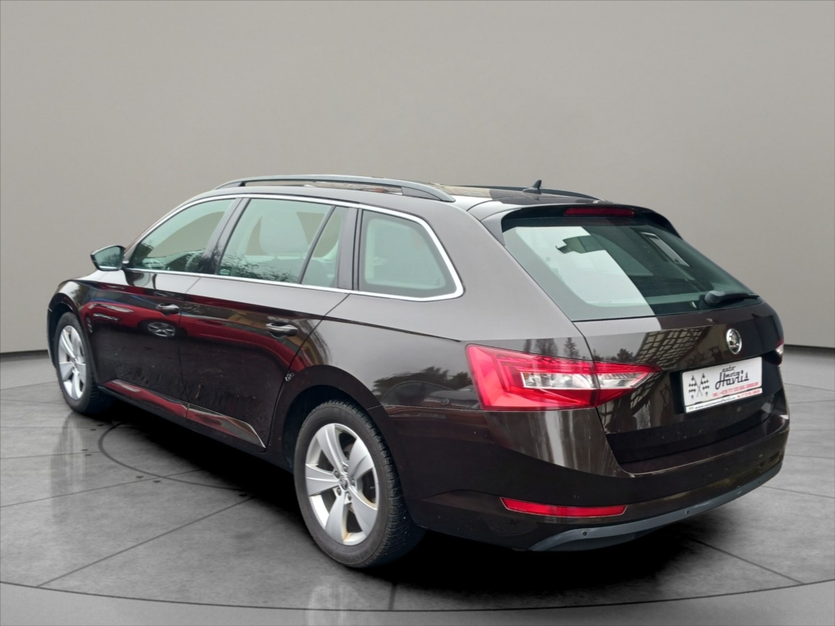 skoda-superb-2-0-cr-tdi-110kw-kombi - 3
