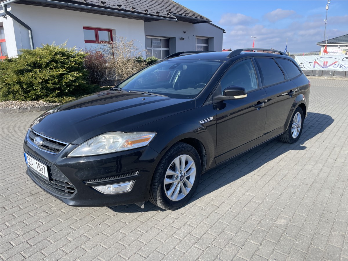 Ford Mondeo 2,0 TDCi 103kw Automat Tažné Výhřev 2sady kol