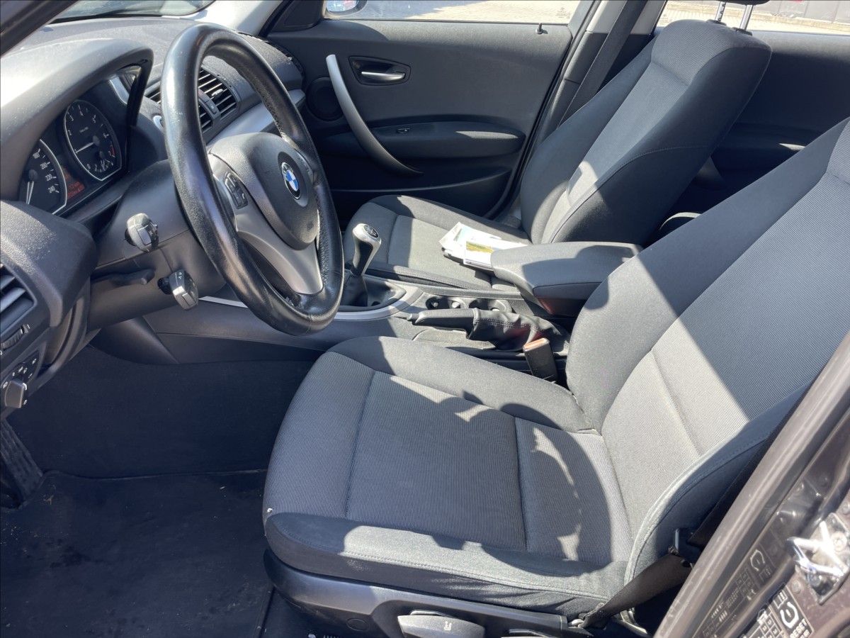 bmw-rada-1-1-6-i-85kw-klimatronic-vyhrev - 6