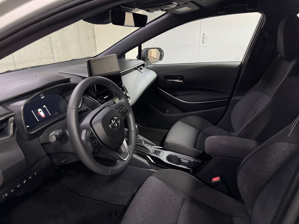 toyota-corolla-comfort-tech-1-8-hybrid-e-cvt - 8