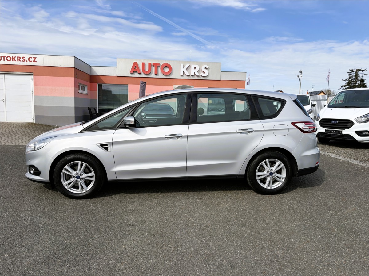 ford-s-max-2-0-tdci-110kw-man-navi-temp-carplay-vyhr-sed - 8