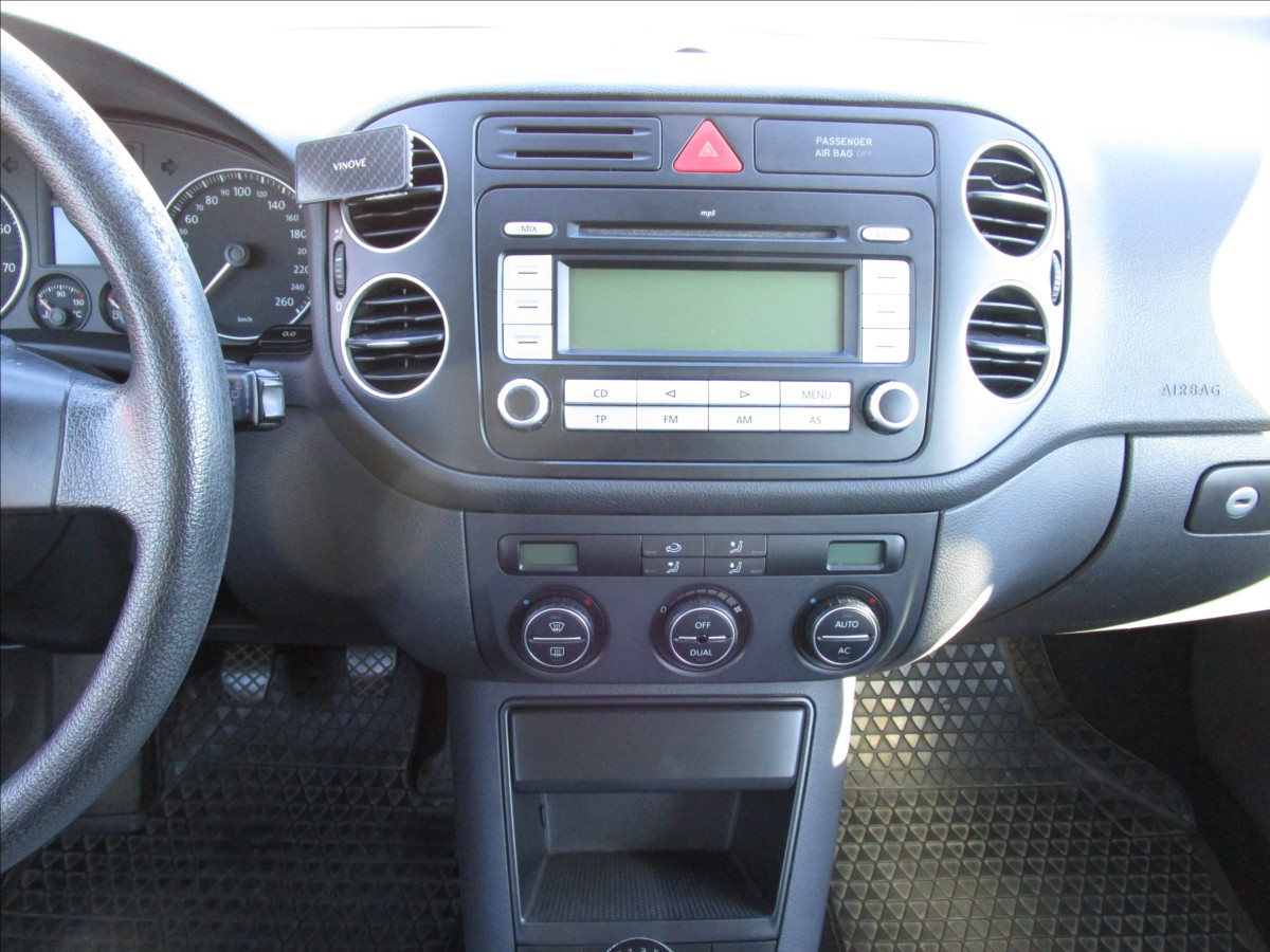 volkswagen-golf-plus-1-6i-trend-aut-klima - 8