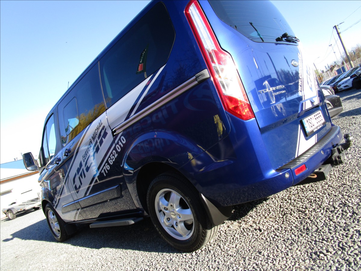 ford-tourneo-custom-2-2tdci-114kw-titanium-l1-8-mist-1-maj - 8
