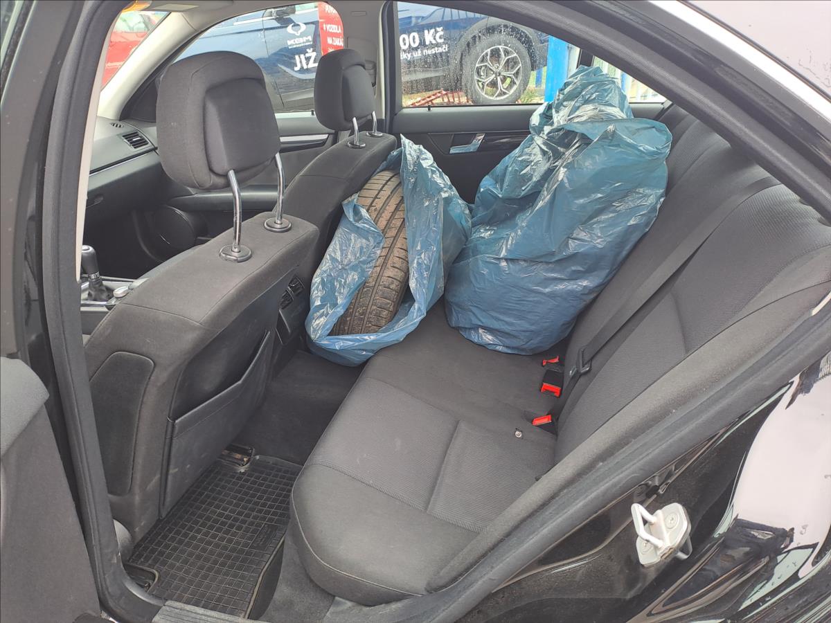 mercedes-benz-tridy-c-200-cdi - 5