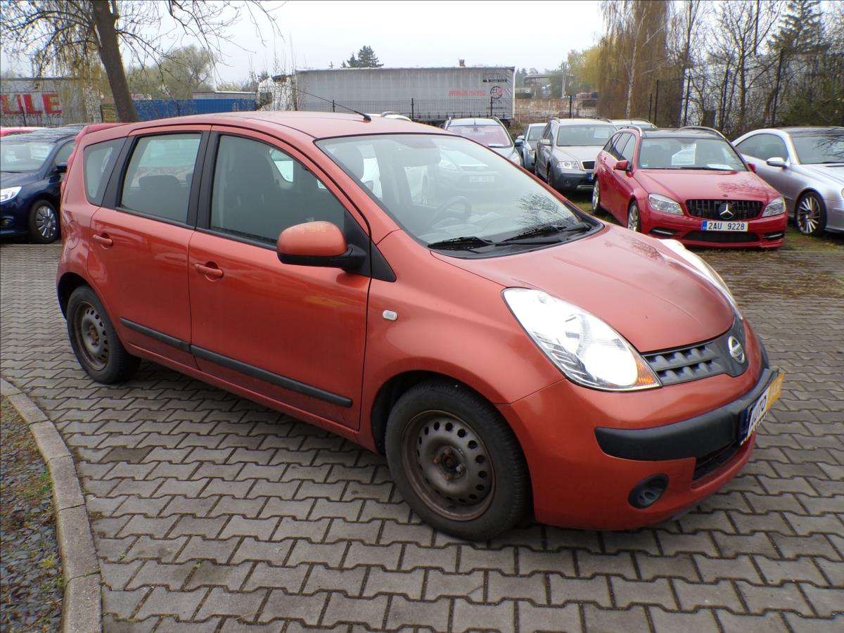 Nissan Note 1,4 i  TAŽNÉ ZAŘÍZENÍ
