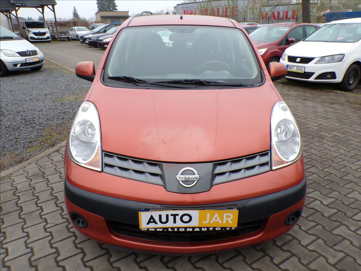 nissan-note-1-4-i-tazne-zarizeni - 1