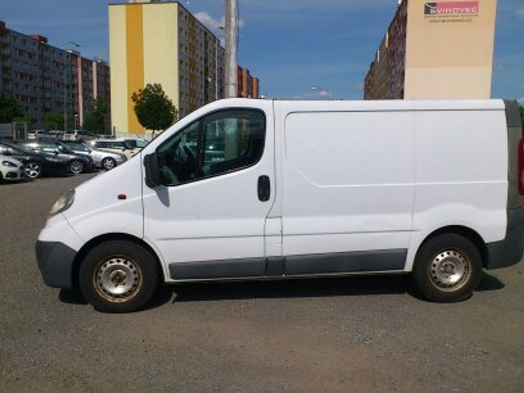 opel-vivaro-2-5-cdti-107kw - 5