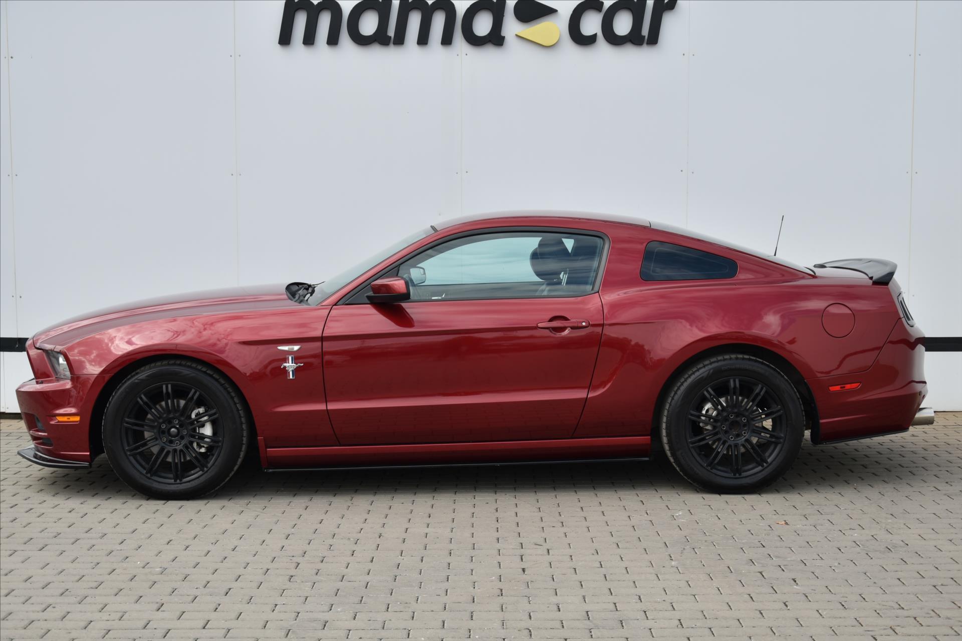 ford-mustang-gt-3-7i-227kw-automat - 3