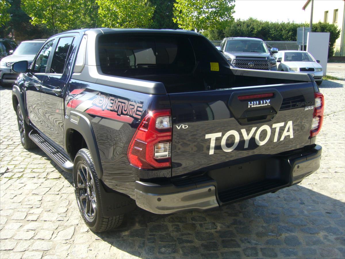 toyota-hilux-double-cab-4-0v6-adventure-6a-t - 4