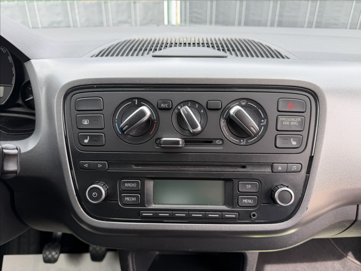 skoda-citigo-1-0-mpi-sport - 8