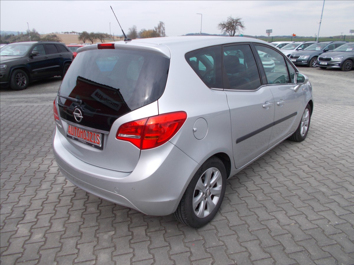 opel-meriva-1-4-t-88-kw-cr-93928-km-pekne - 9