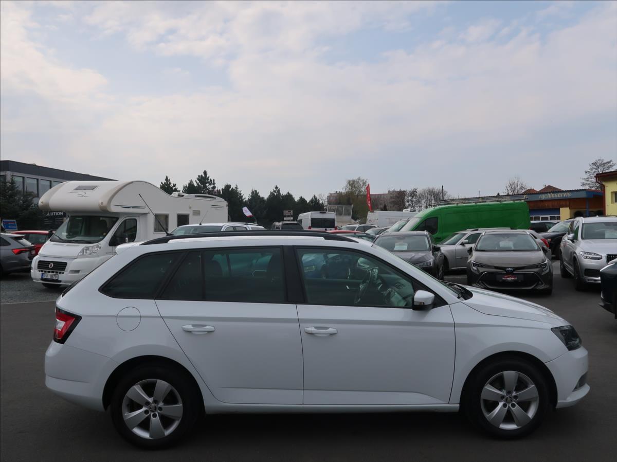 skoda-fabia-1-0-tsi-81kw-novecr-style-dph - 4
