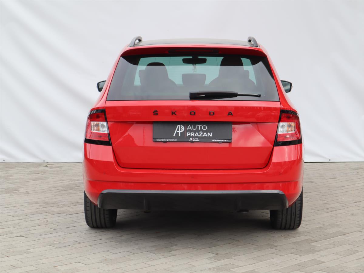 skoda-fabia-1-2-tsi-81kw-monte-carlo-dsg - 4