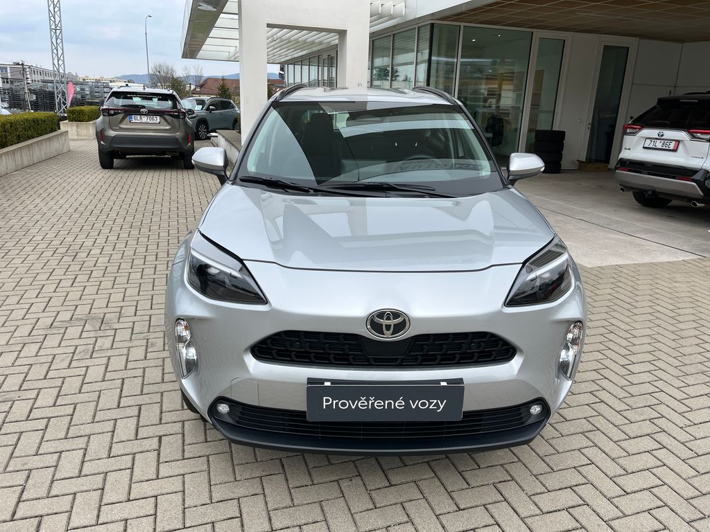 toyota-yaris-cross-1-5-hybrid-e-cvt-comfort - 8