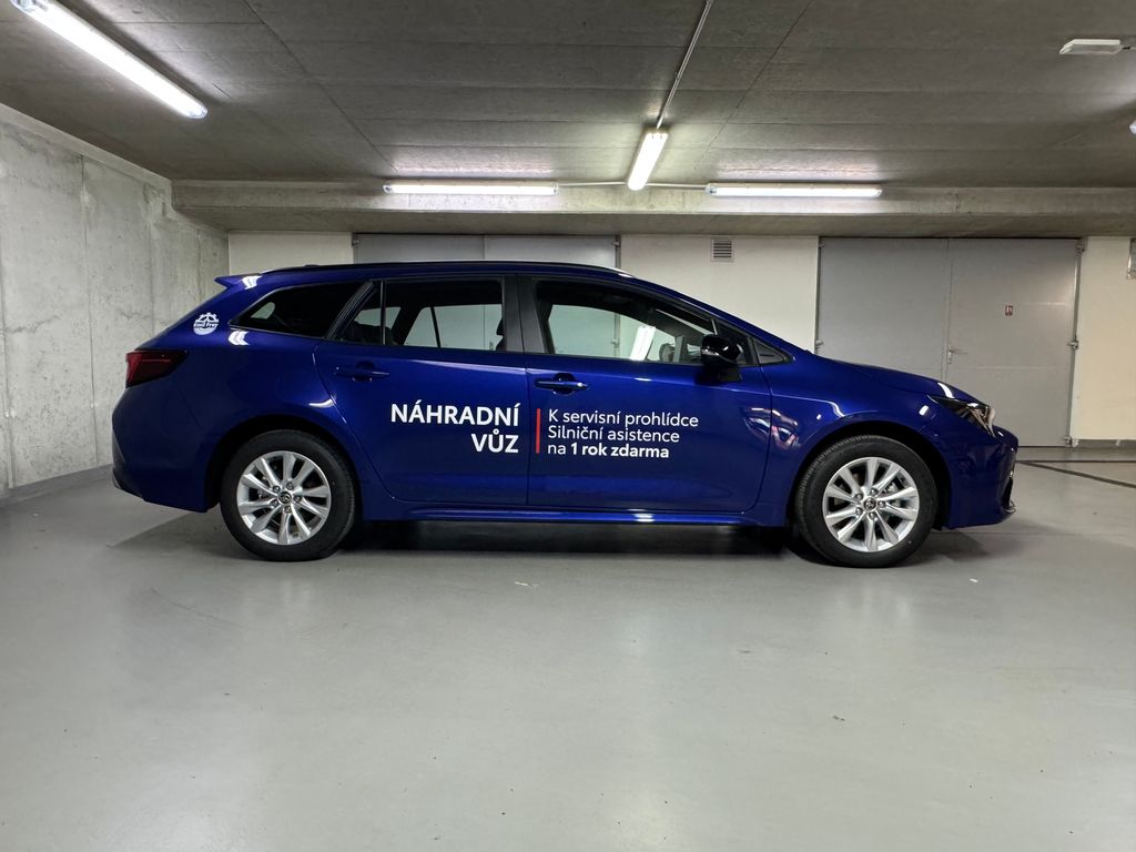 toyota-corolla-comfort-tech-1-8-hybrid-e-cvt - 3