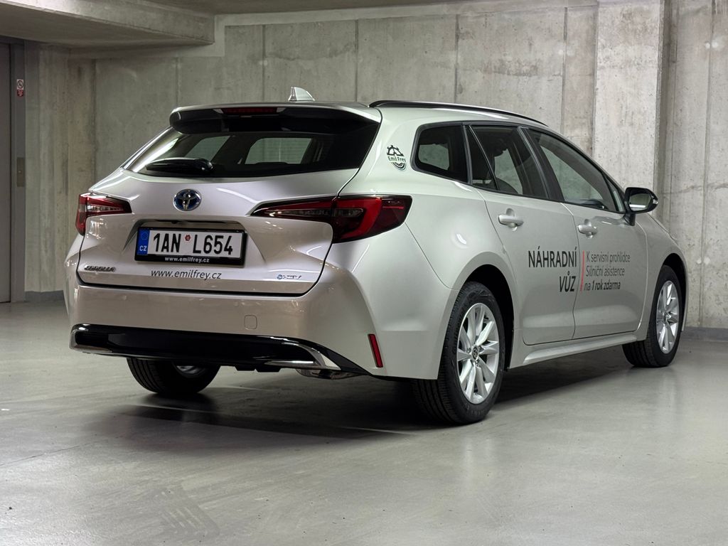 toyota-corolla-comfort-tech-1-8-hybrid-e-cvt - 4