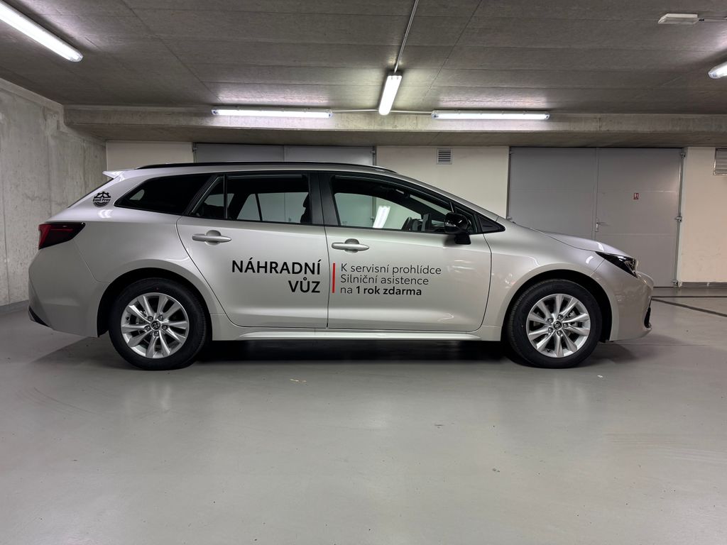 toyota-corolla-comfort-tech-1-8-hybrid-e-cvt - 3