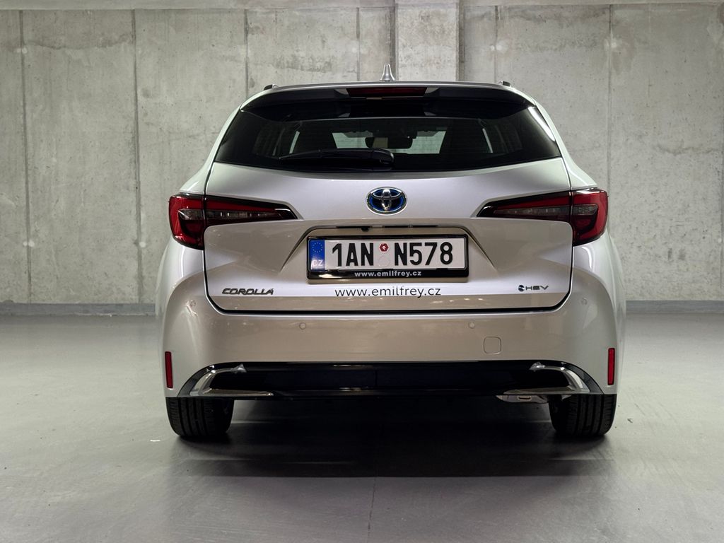 toyota-corolla-comfort-tech-1-8-hybrid-e-cvt - 5