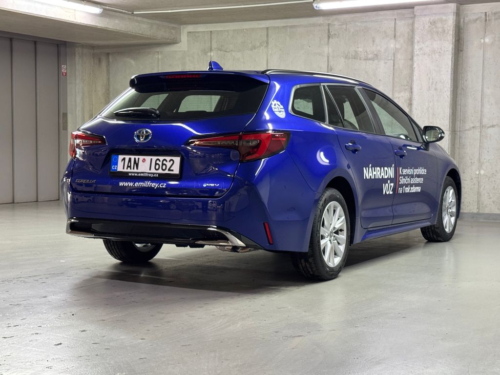 toyota-corolla-comfort-tech-1-8-hybrid-e-cvt - 4