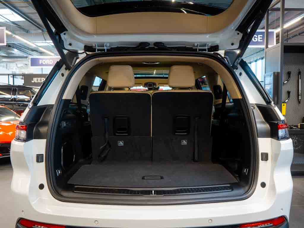 jeep-grand-cherokee-3-6-limited-l-4x4-luxury-7mist - 5