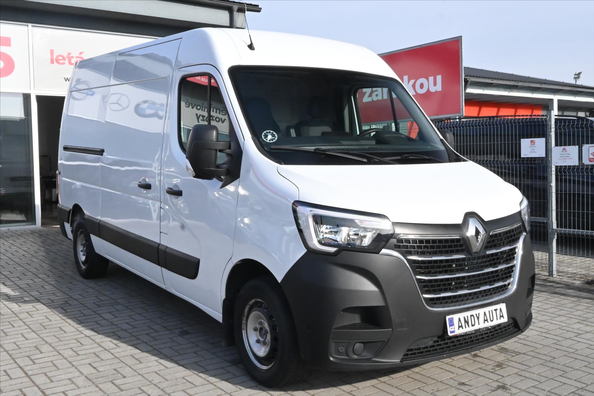 renault-master-2-3-dci-110-kw-l2h2-zaruka-az-5-let - 2