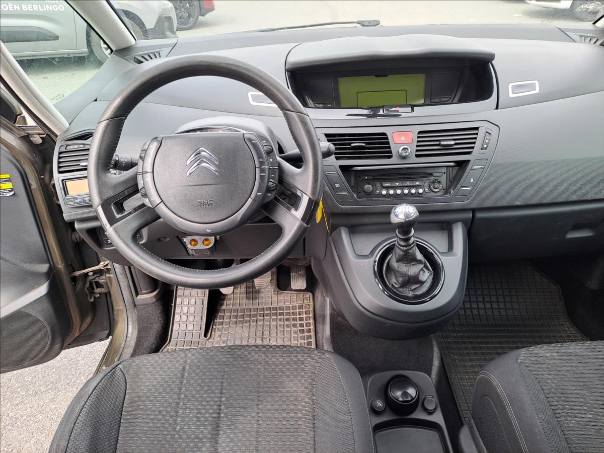 citroen-c4-picasso-1-6-hdi-7-mist-koupeno-cz - 8